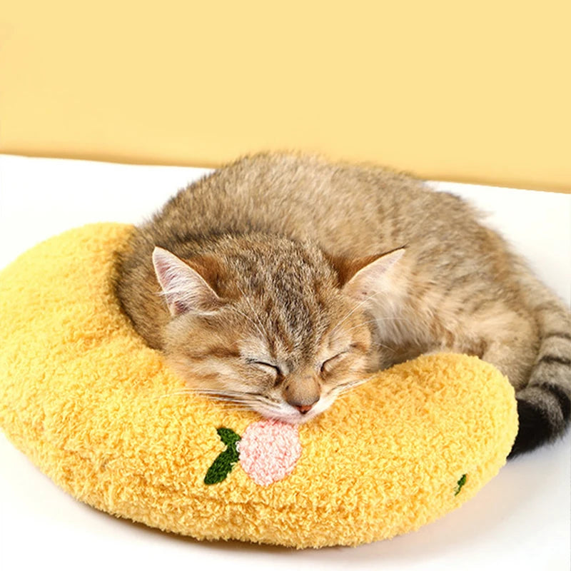 Little Pillow for Cats Neck